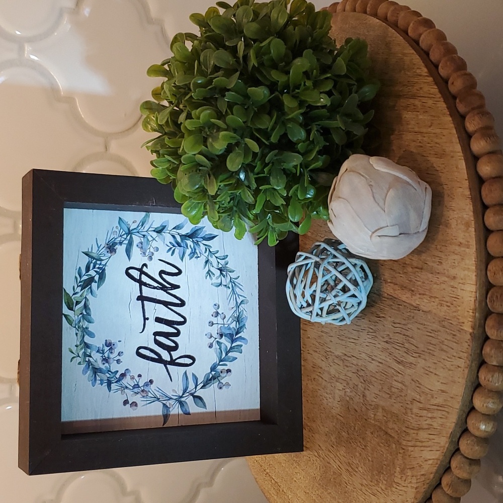 Faith farmhouse sign